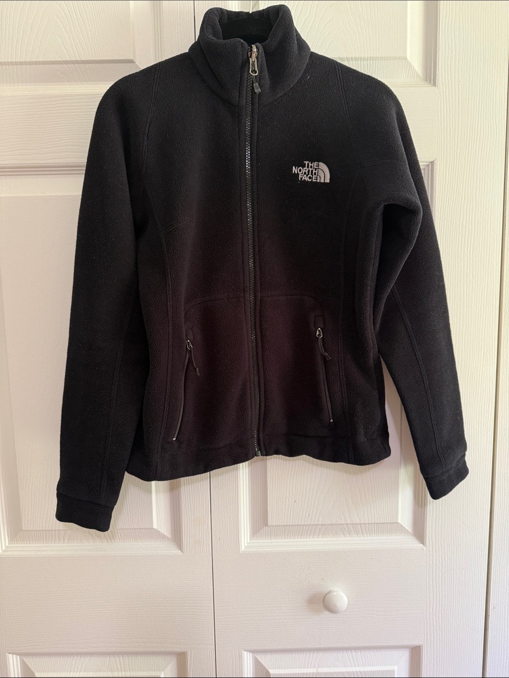 The North Face Women's Black Full-Zip Fleece Jacket with Logo
